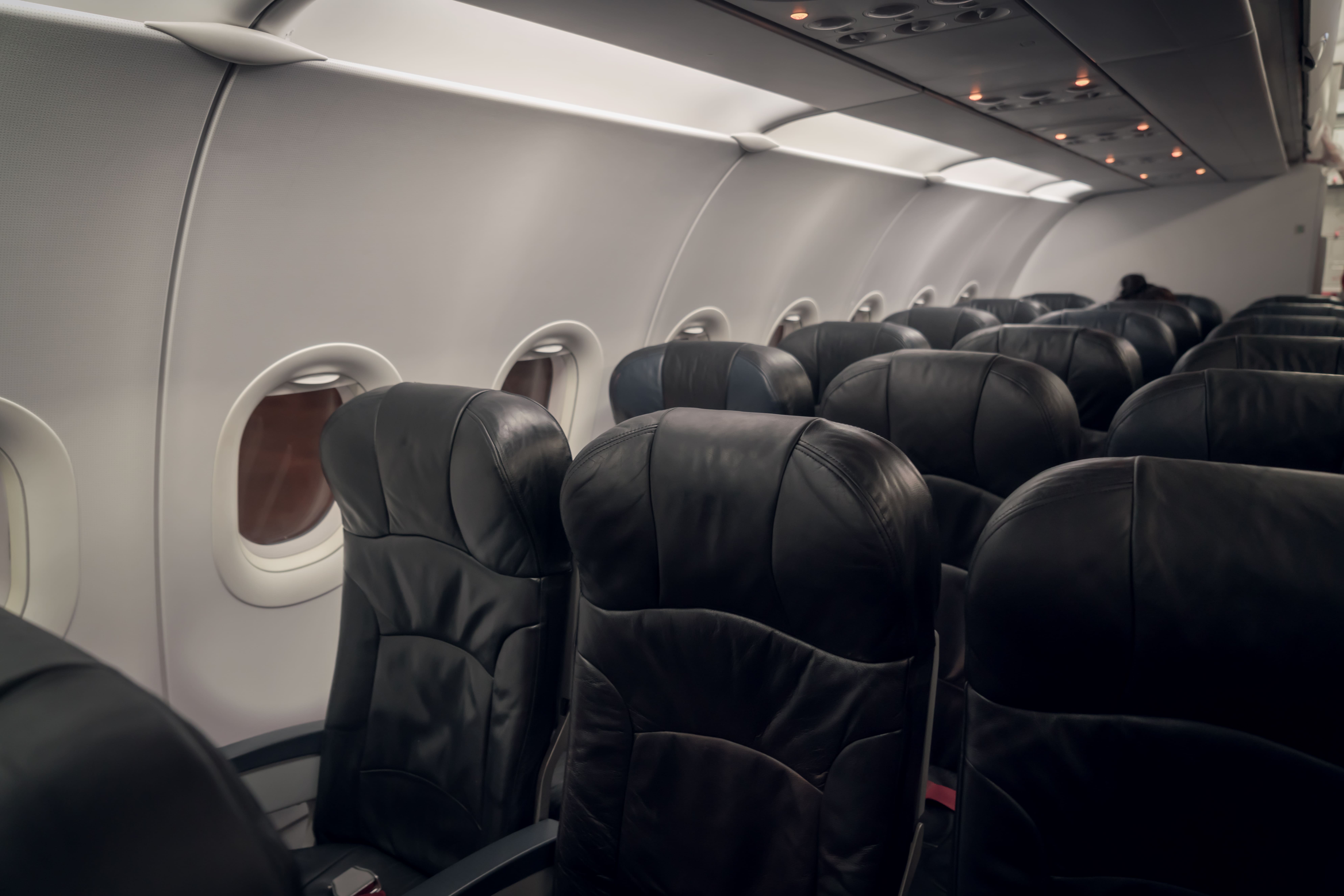 por qué hay electricidad en las aeronaves