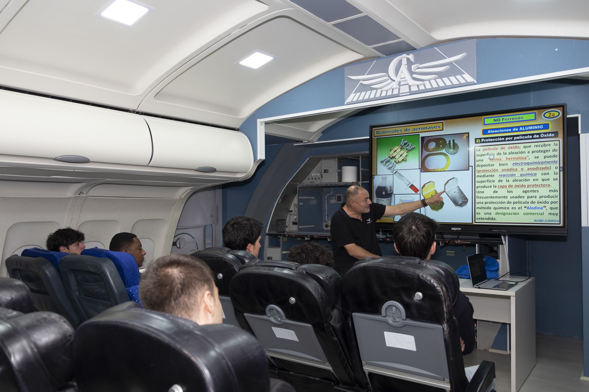 DSCF1845_AULA_AVION