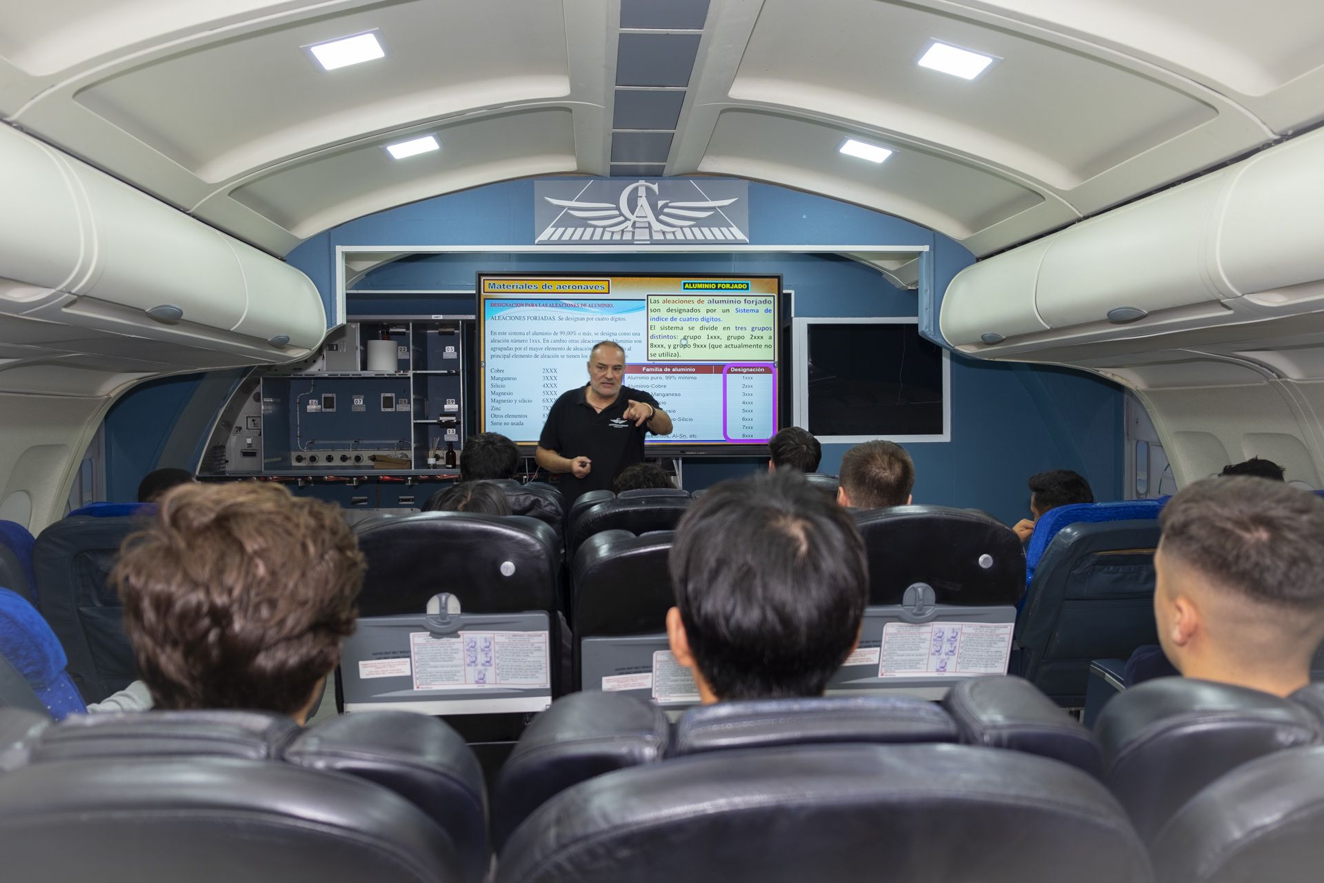 DSCF1858_AULA_AVION