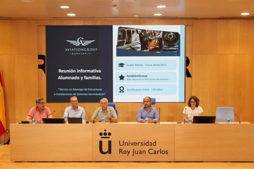 El futuro de la aviación despega: Aviation Group da la bienvenida a sus nuevos alumnos de Grado Medio