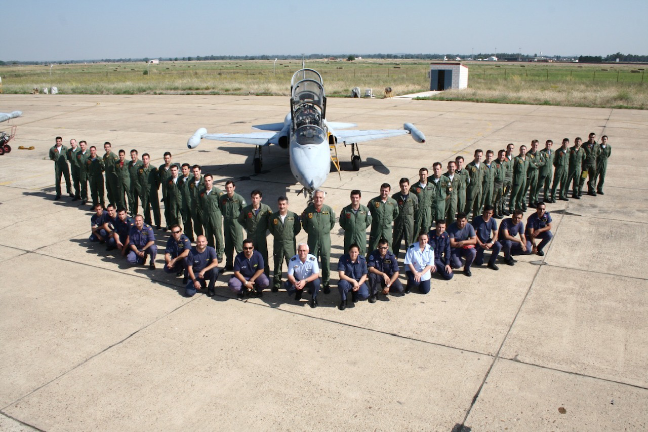 Entrevista al coronel Guillermo Vayá Aviation Group Coronel Guillermo Vayá Aviation Group 2